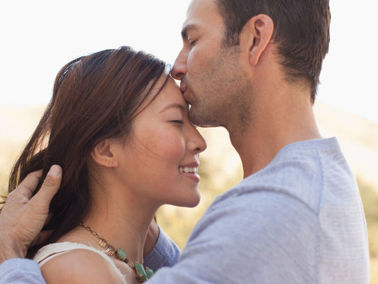 Can A Guy Love You And Not Say It