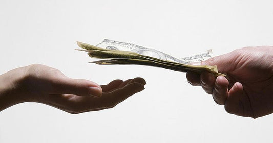Can A Husband Pay Zakarat For His Wife