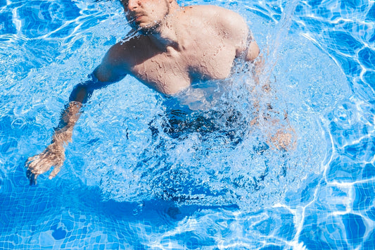 Do Guys Balls Float In Water