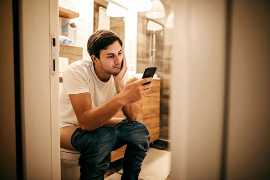 Do Guys Pee Sitting Down