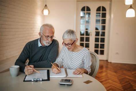 Can A Husband Collect Spousal Benefits