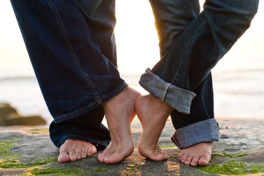 Can A Husband Touch His Wife Feet