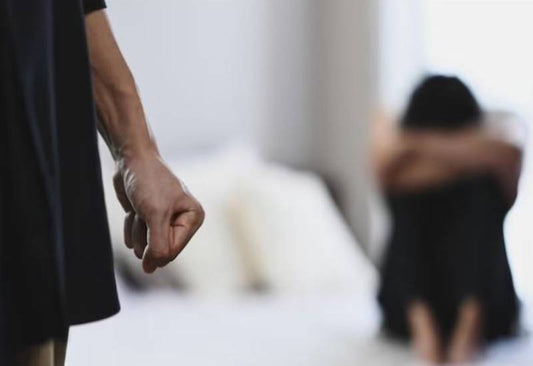 My Boyfriend Is Abusive But I Can't Leave