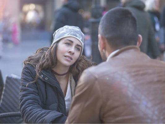 My Girlfriend Doesn't Defend Me