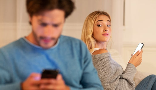 My Boyfriend Is Flirting Online