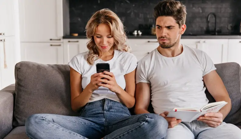 Why Is My Girlfriend Addicted To Her Phone?