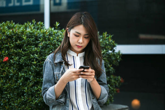 Why Hasn’t She Seen My Message