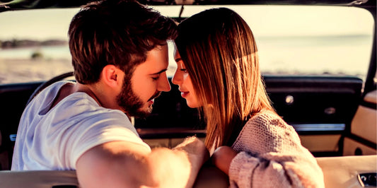 Will a Guy Kiss You On The First Date