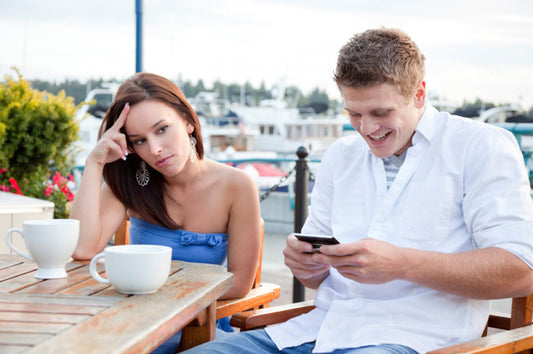My Boyfriend Is Messaging Another Girl On Instagram
