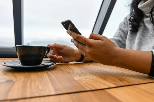 What Does It Mean When a Guy Ignores Your Texts?