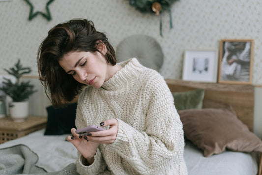 Do Guys Notice When You Stop Texting Them